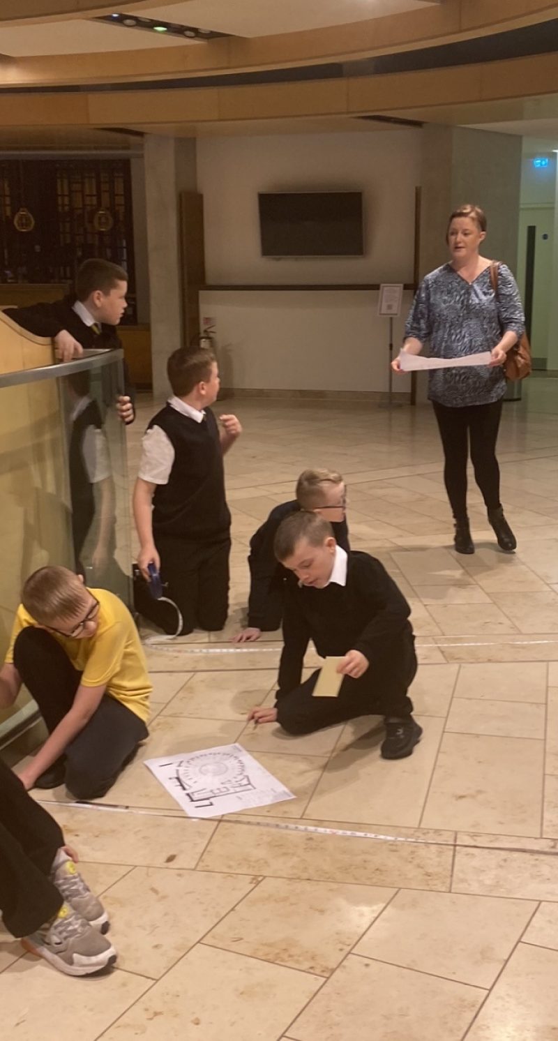 MWS 2022 Theatre Royal Pupils designing staircase
