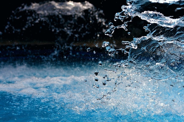 Water unsplash congerdesign